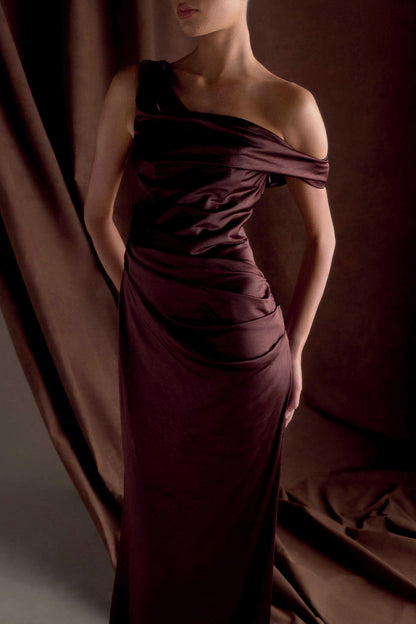 Robe Maxi en Satin Dalia à Manches Décolletées - Chocolat Noir