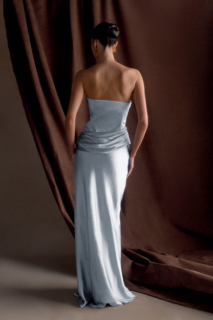 Jasmine Robe Maxi Satin Sans Bretelles - Bleu Glacé