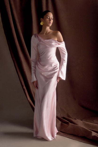Iris Robe Maxi Satin à Manches Longues - Rose Poudré