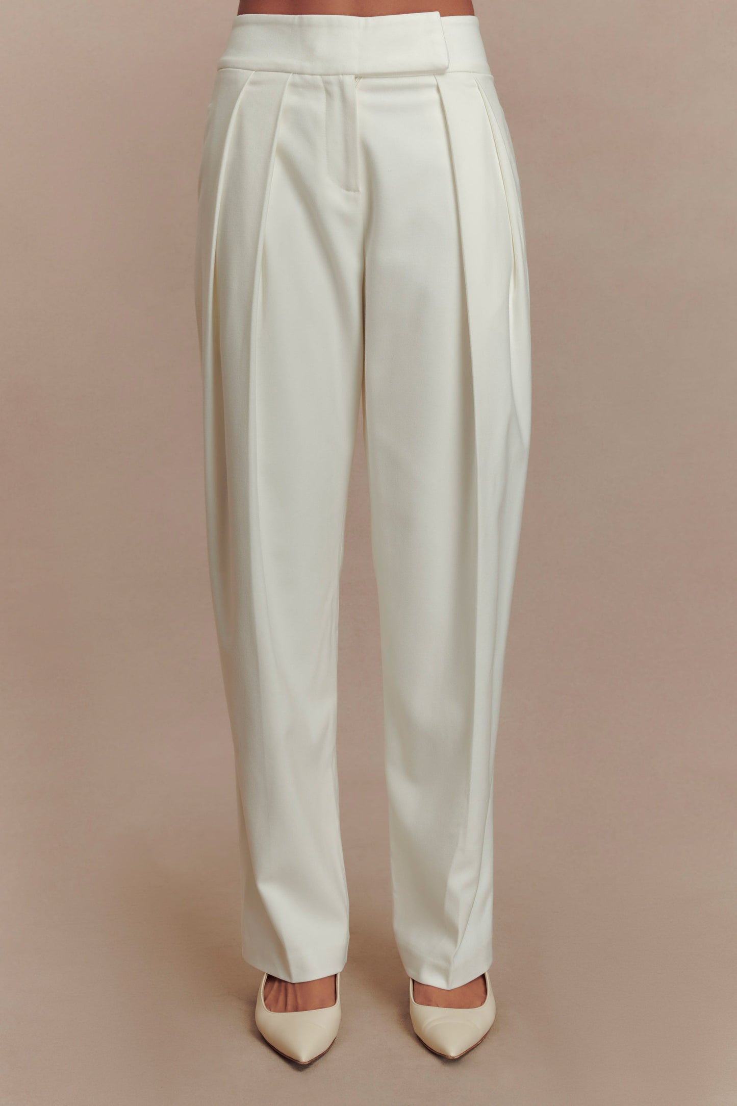 Pantalon à taille haute et plis Penelope - Ivoire