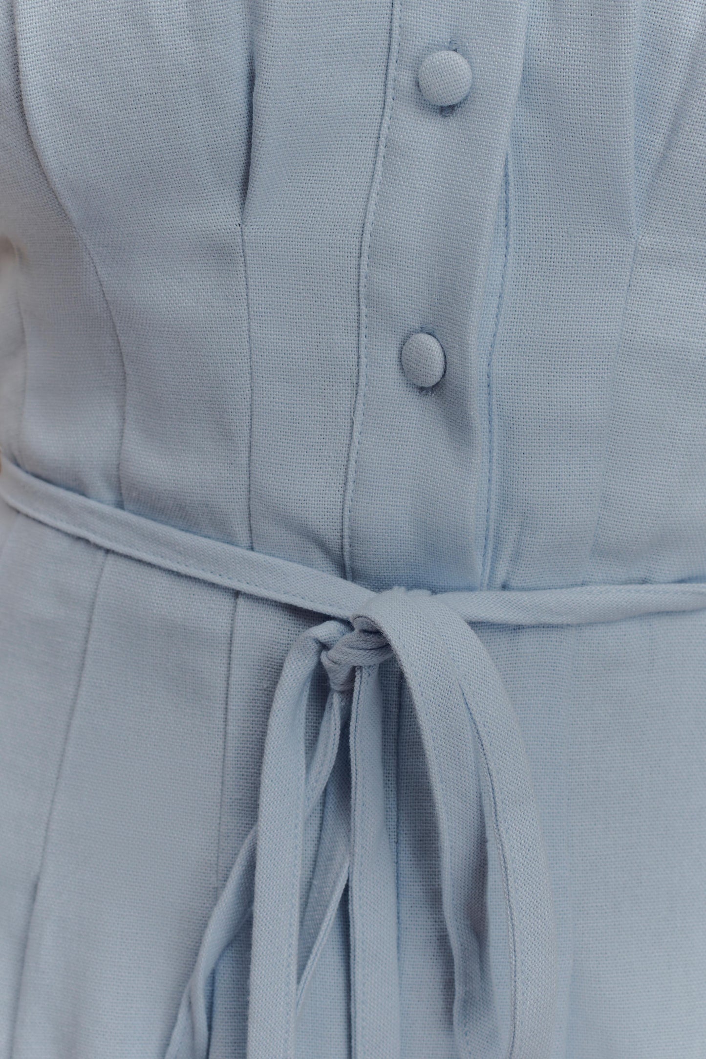 Robe midi en lin à boutons Aysha - Bleu bleuet