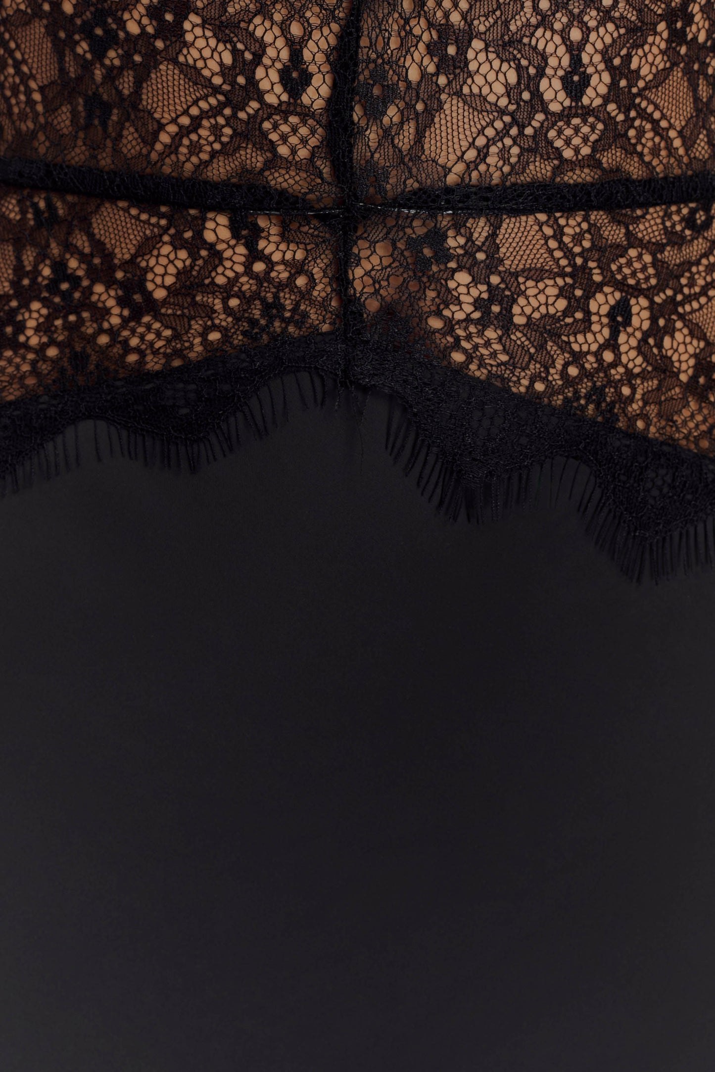 Robe Maxi en Dentelle et Satin Dinah - Noir