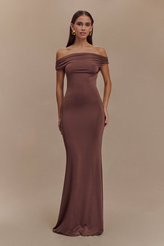 Robe Maxi Kinsley Slinky avec Fentes - Chocolat