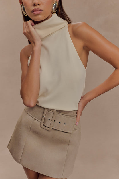 Jupe mini en similicuir avec ceinture - Hayes - Sable