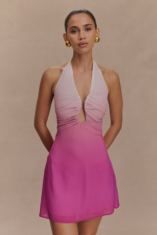 Mini-robe halter en mousseline de soie Malakhai - Rose dégradé