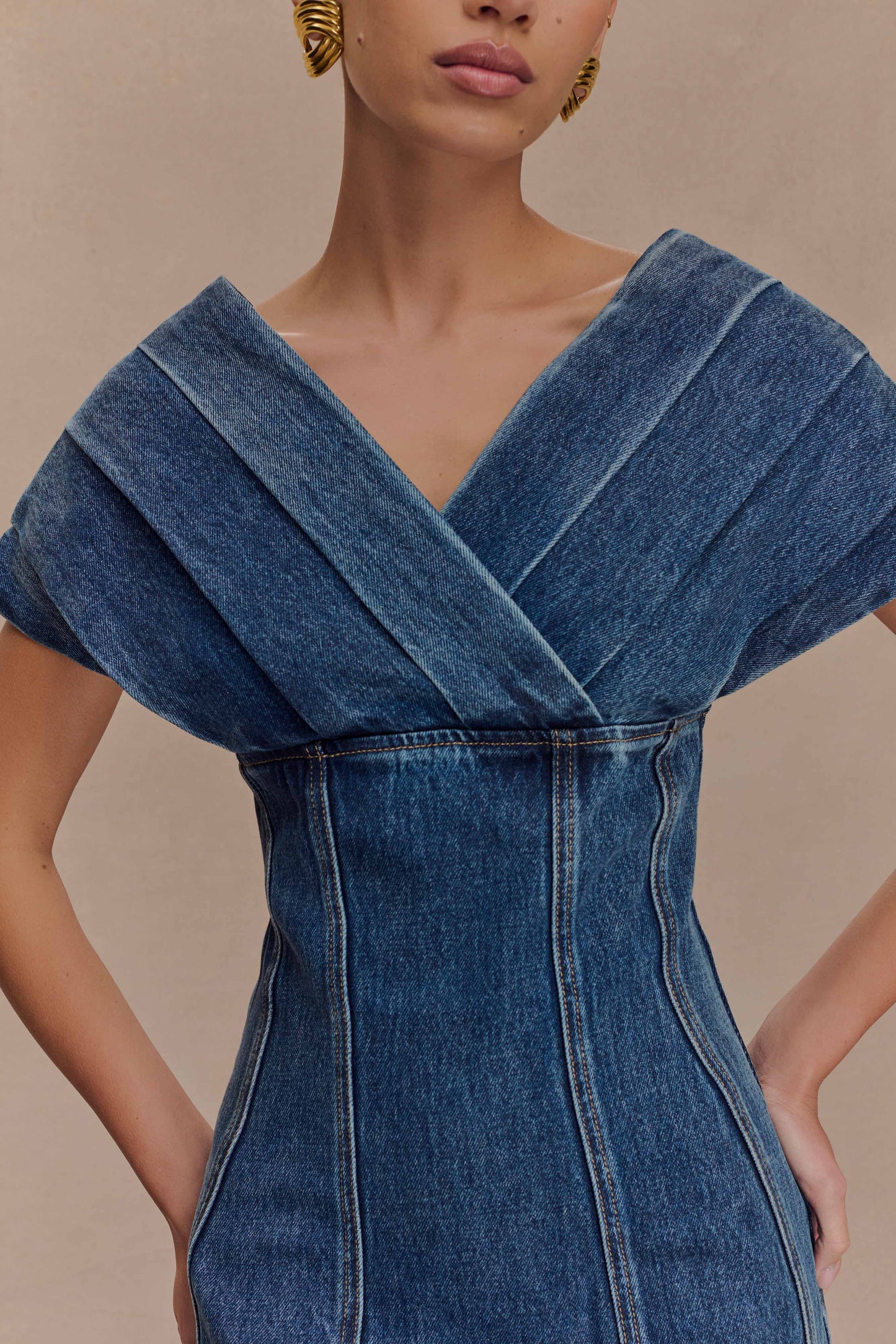 Mini-robe en jean à épaules dénudées Pascale - Bleu foncé délavé