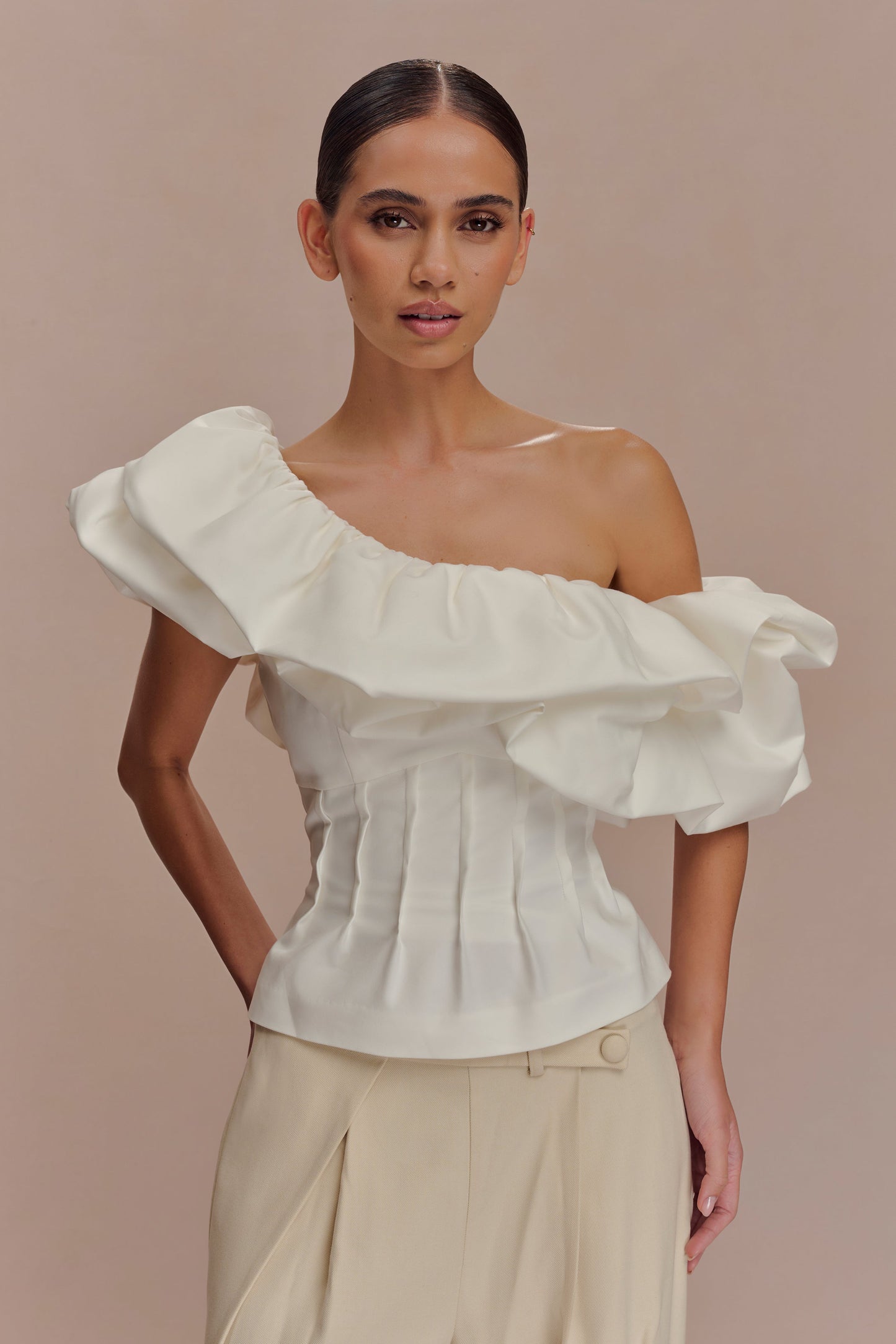 Top à une épaule à bulles Debbie - Blanc