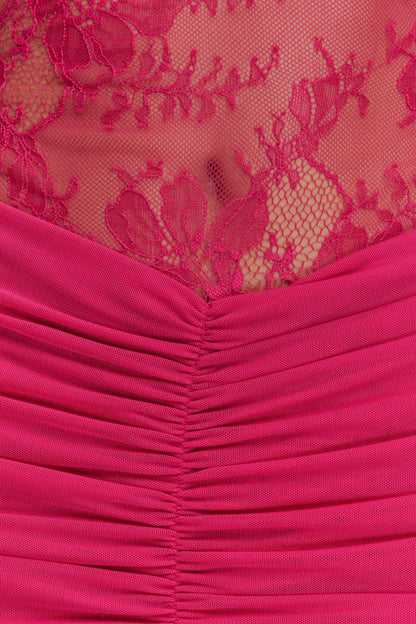 Robe Maxi en Dentelle et Maille Khadijah - Dragonfruit