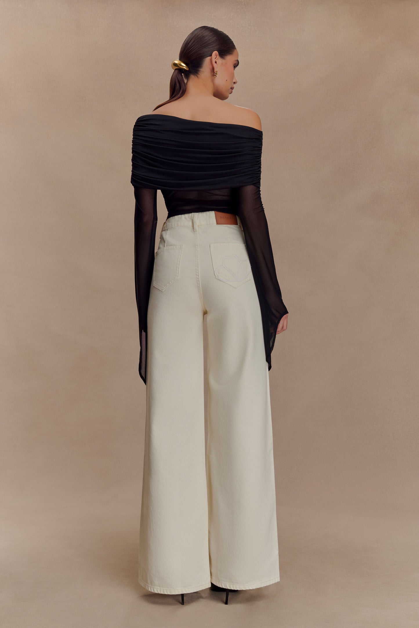 Top à une épaule Dahlia - Noir