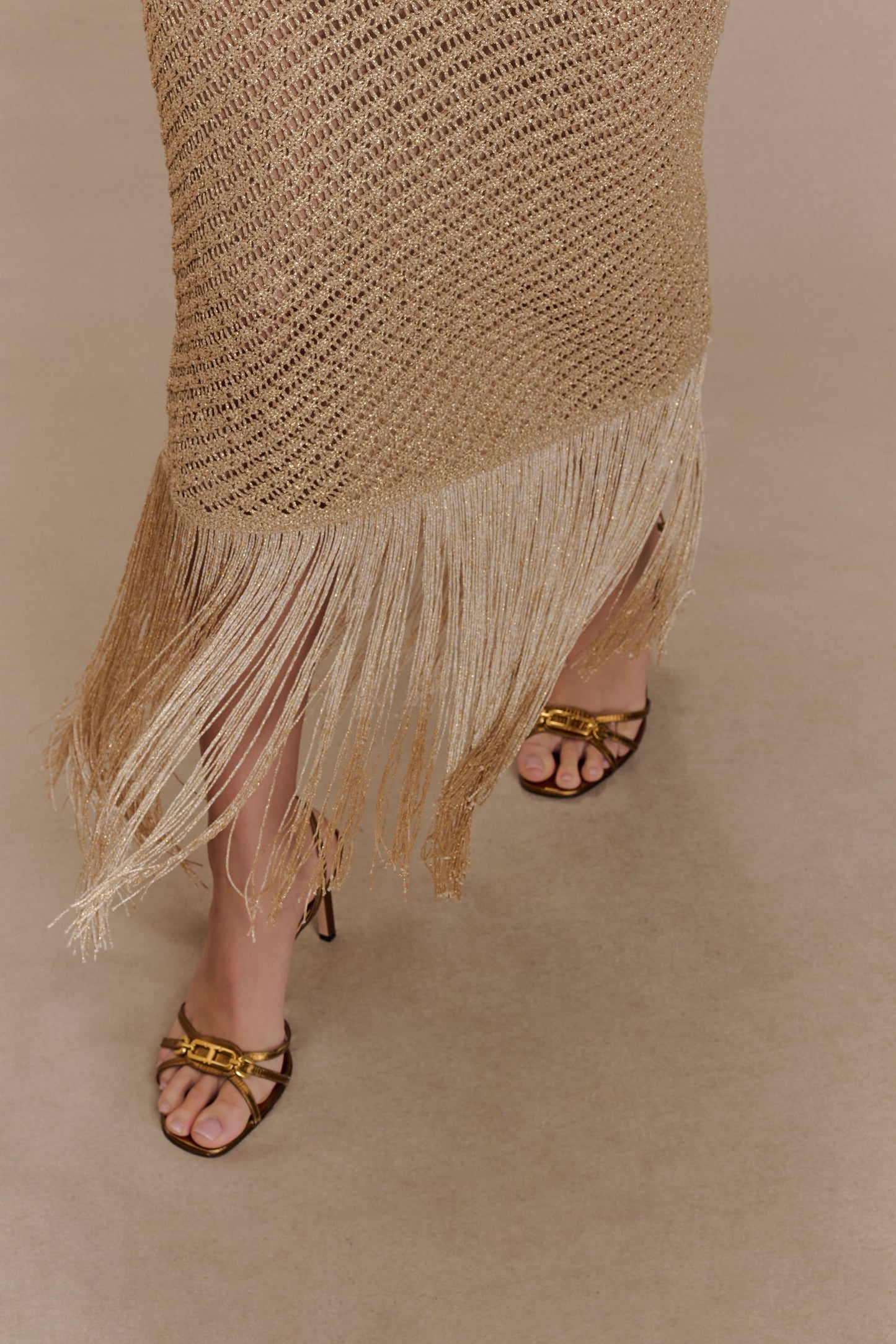 Robe midi en tricot métallisé à franges Raelynn - Or
