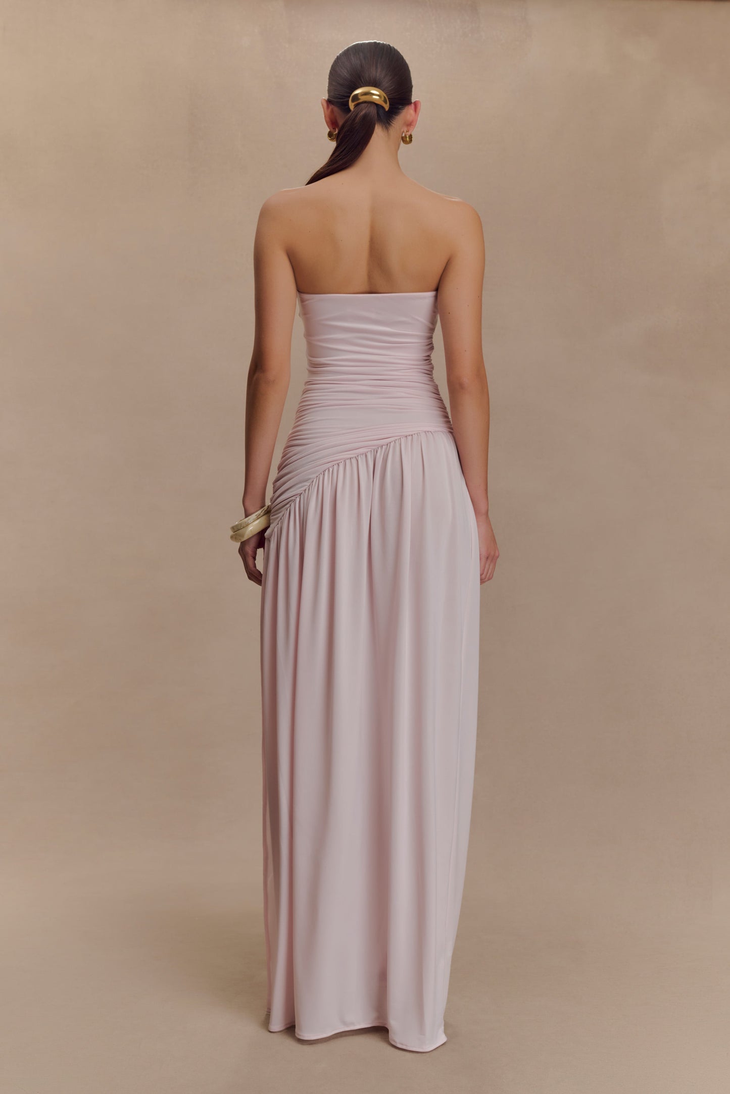 Robe Maxi Slinky Sans Bretelles Bex avec Fente - Rose Pâle