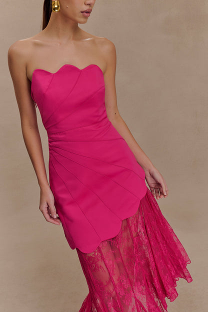 Robe Maxi en Satin et Dentelle Aleena - Dragonfruit