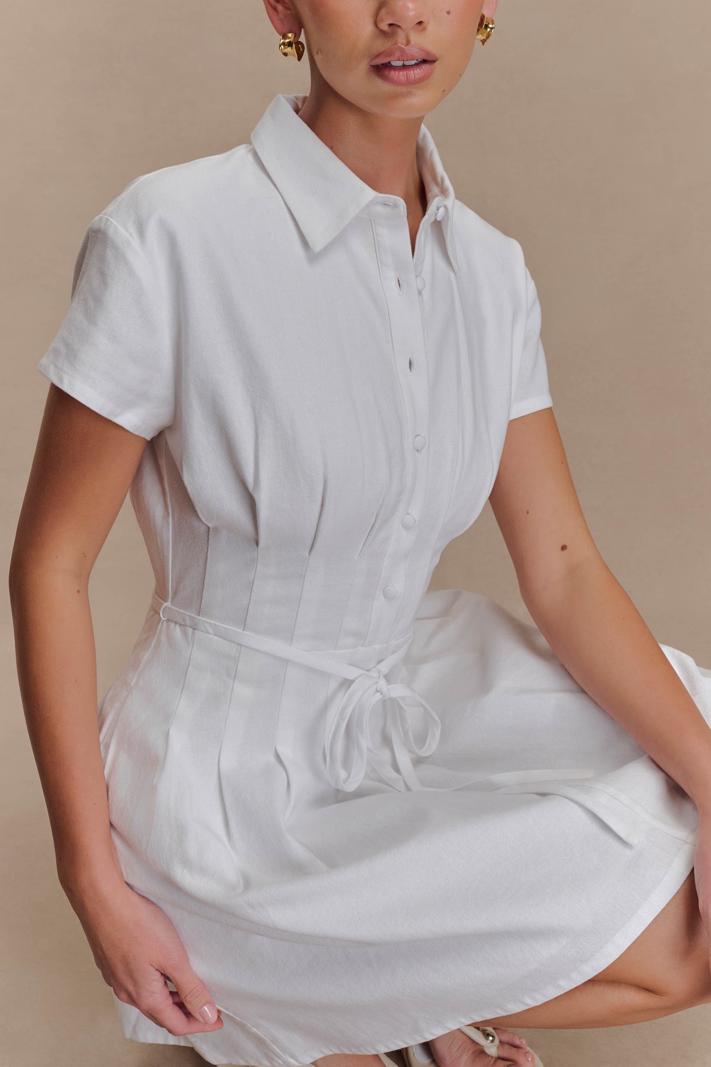 Mini-robe en lin à boutons Aysha - Blanc