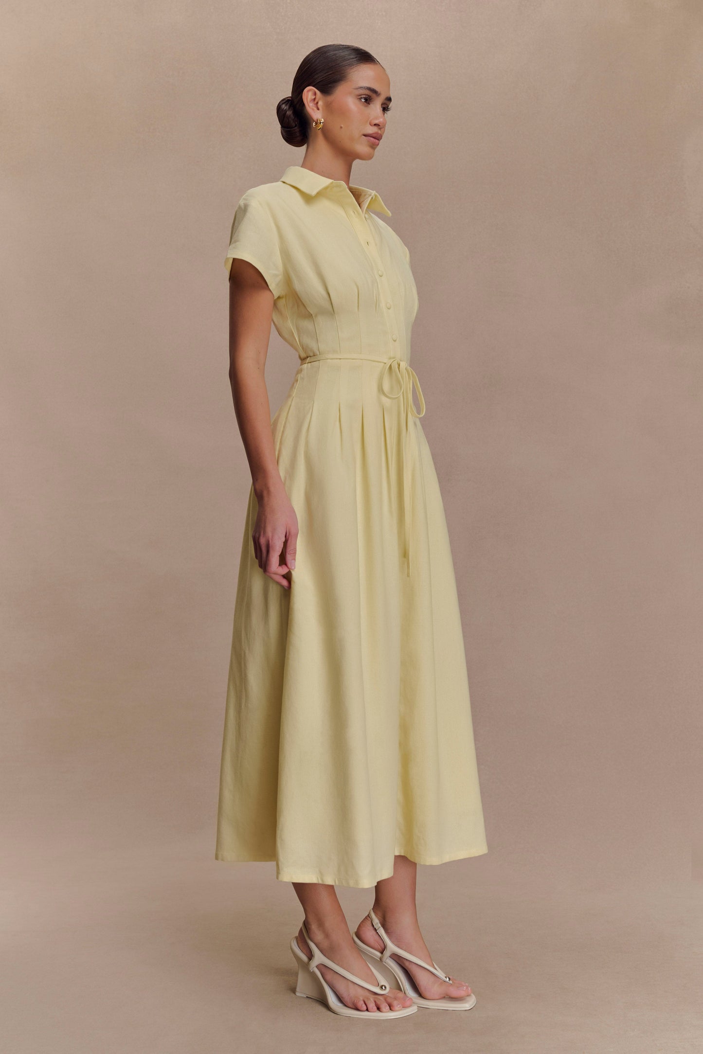 Robe midi en lin à boutons Aysha - Citron