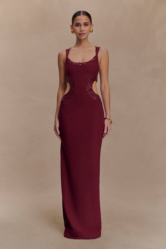 Robe Maxi en Crêpe Perlée Angelique - Vin Rouge