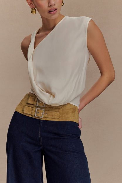 Jeans taille large en jean effet daim avec ceinture - Bleu indigo