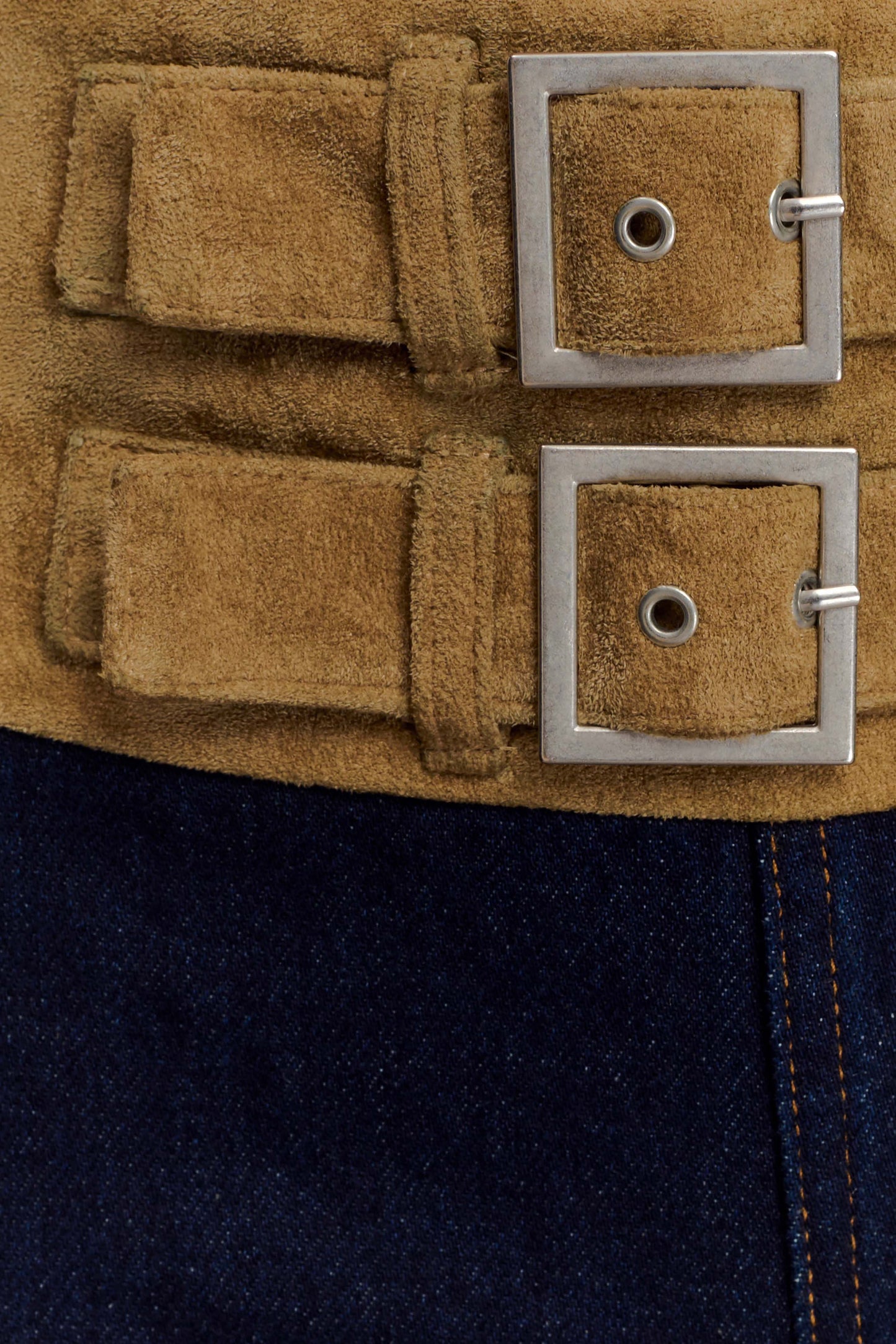 Jeans taille large en jean effet daim avec ceinture - Bleu indigo