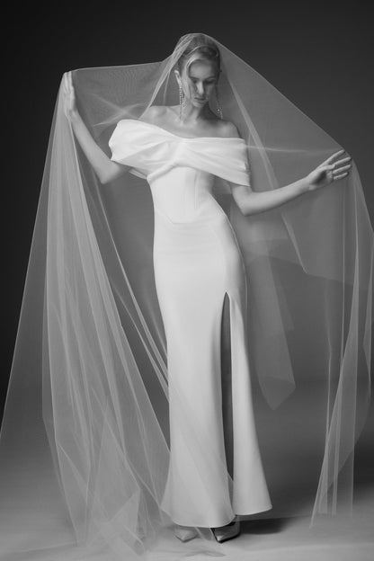 Robe en crêpe Aphrodite à épaules dénudées - Ivoire