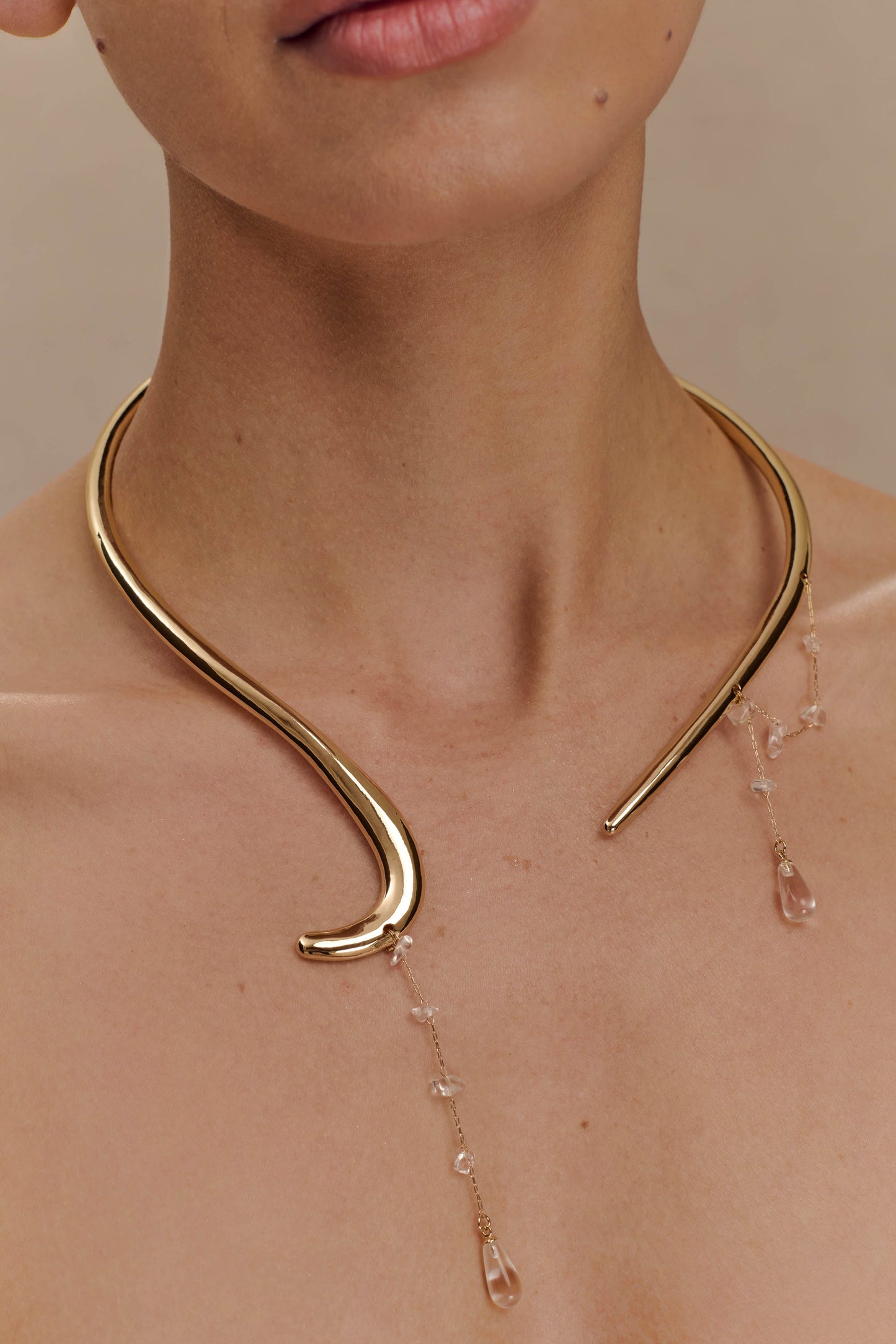 Collier Azura en forme de goutte d'eau - Or