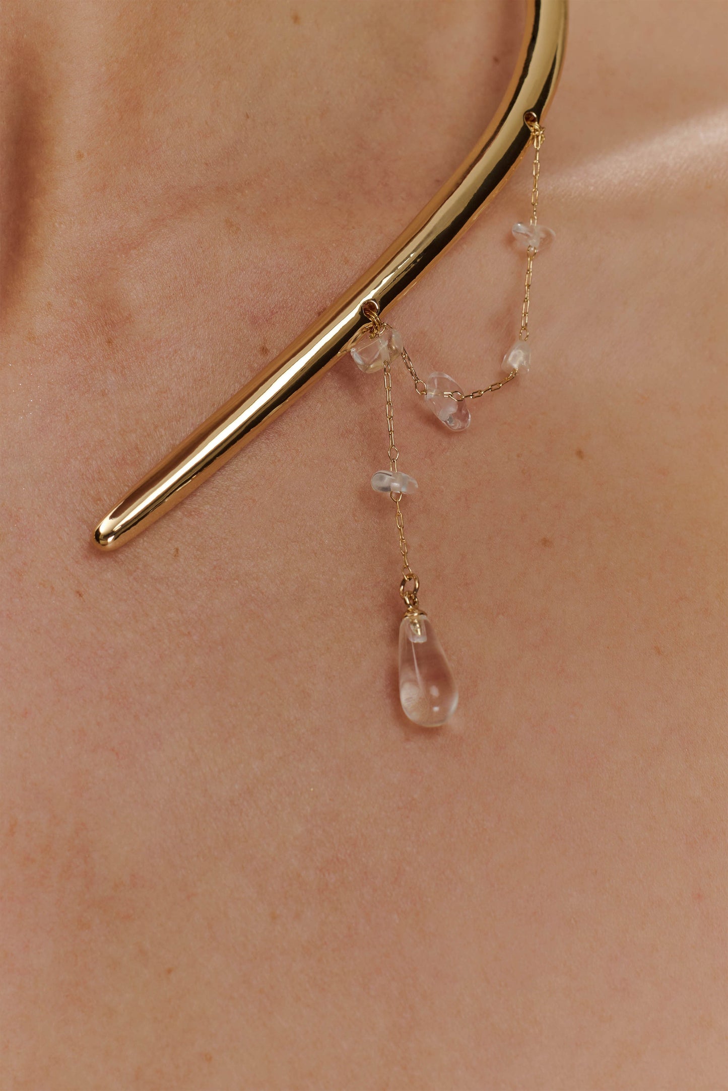 Collier Azura en forme de goutte d'eau - Or