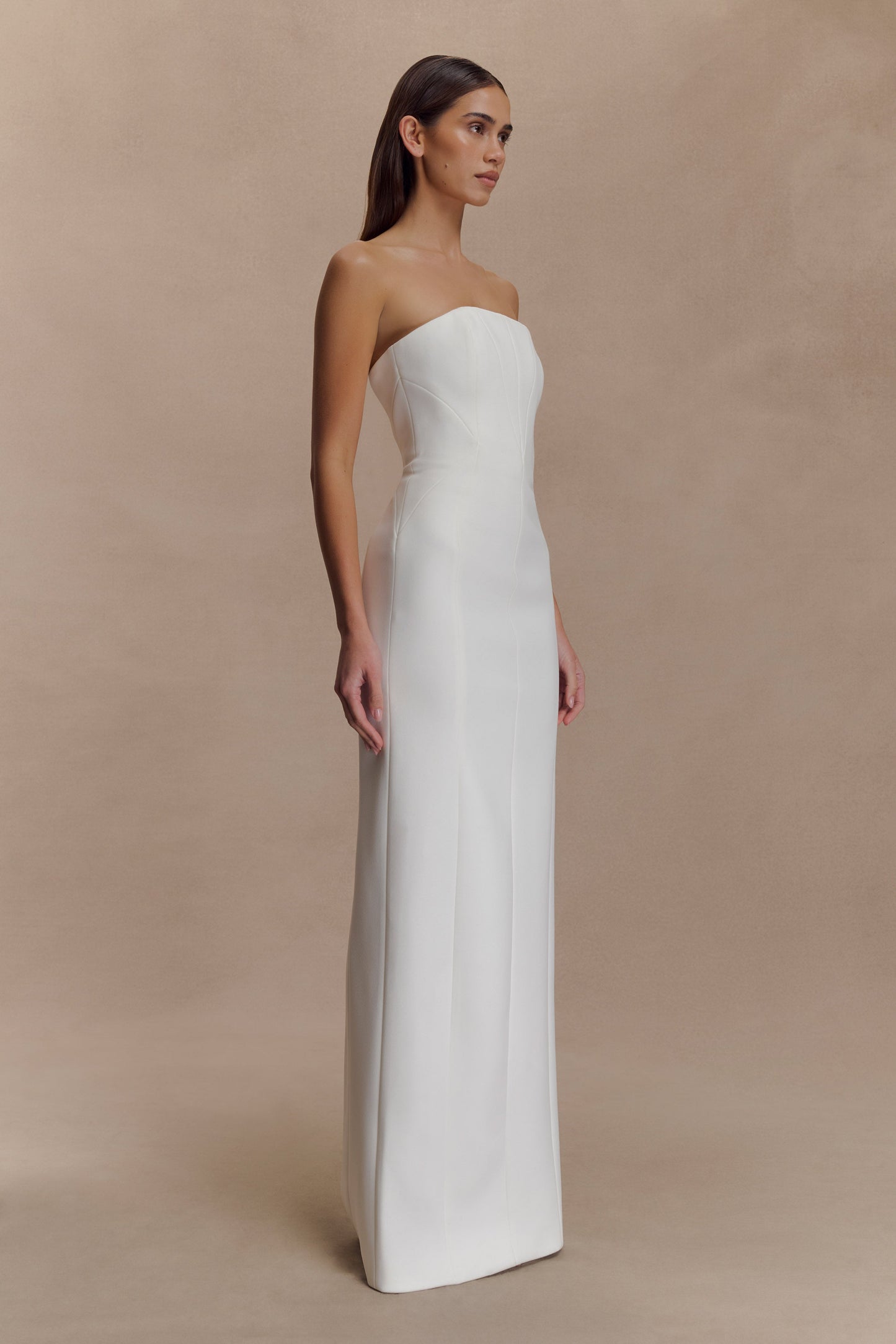 Robe Maxi Kalila en Crêpe Sans Bretelles - Blanche