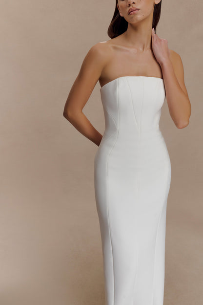 Robe Maxi Kalila en Crêpe Sans Bretelles - Blanche