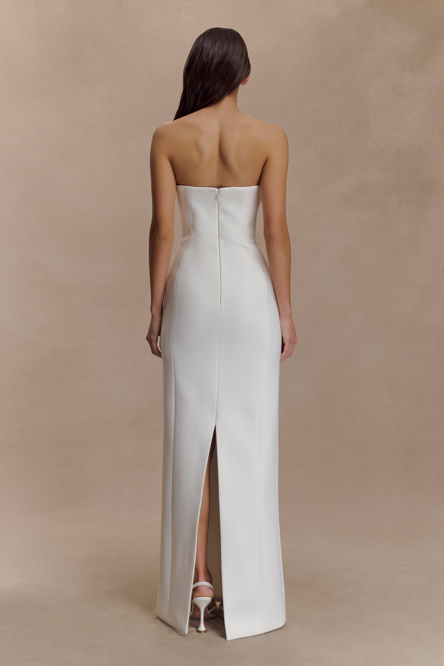 Robe Maxi Kalila en Crêpe Sans Bretelles - Blanche