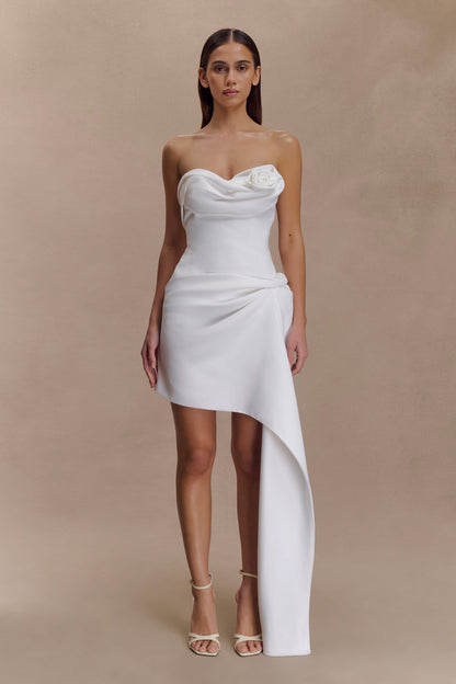 Evianna Robe Mini Gathered Sans Bretelles - Blanche