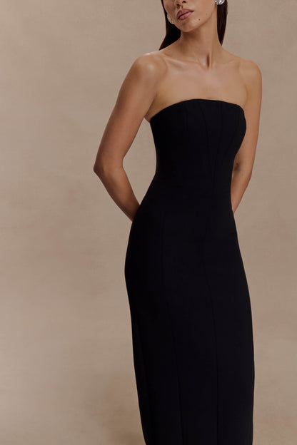 Robe longue Kalila en crêpe sans bretelles - Noire