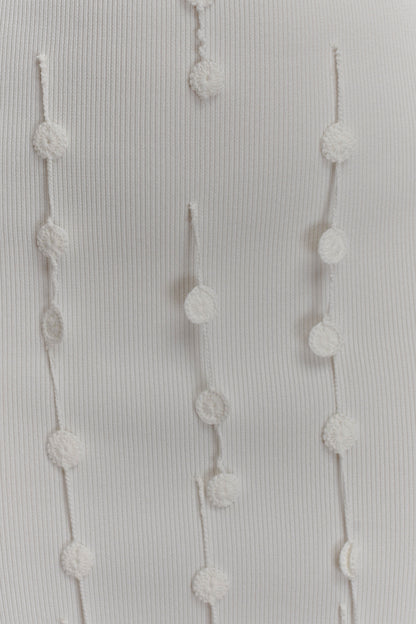 Robe mini fleur en tricot à la main Tove - Blanc