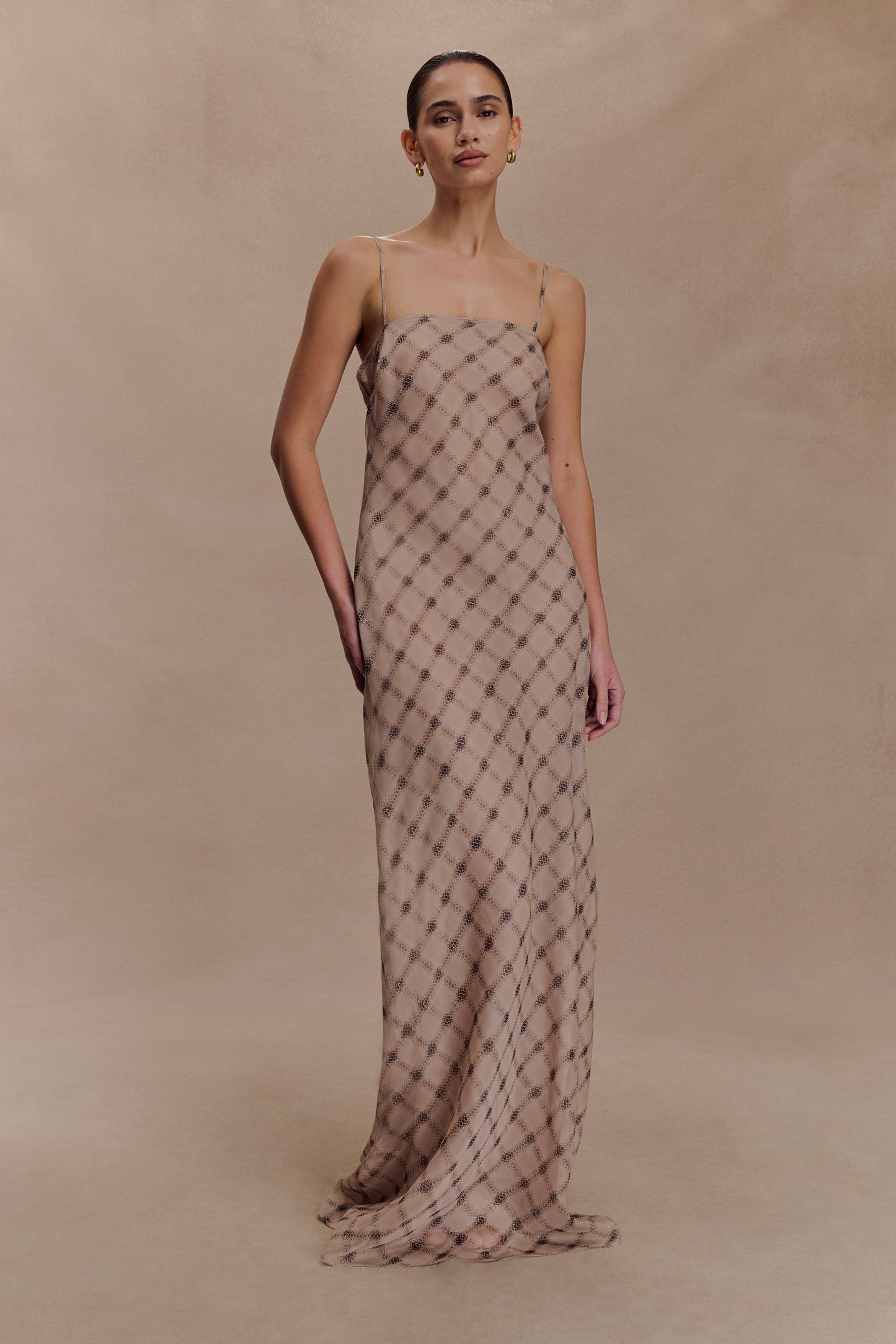 Robe Maxi en Chiffon Silvana - Motif Serpent Marron Foncé