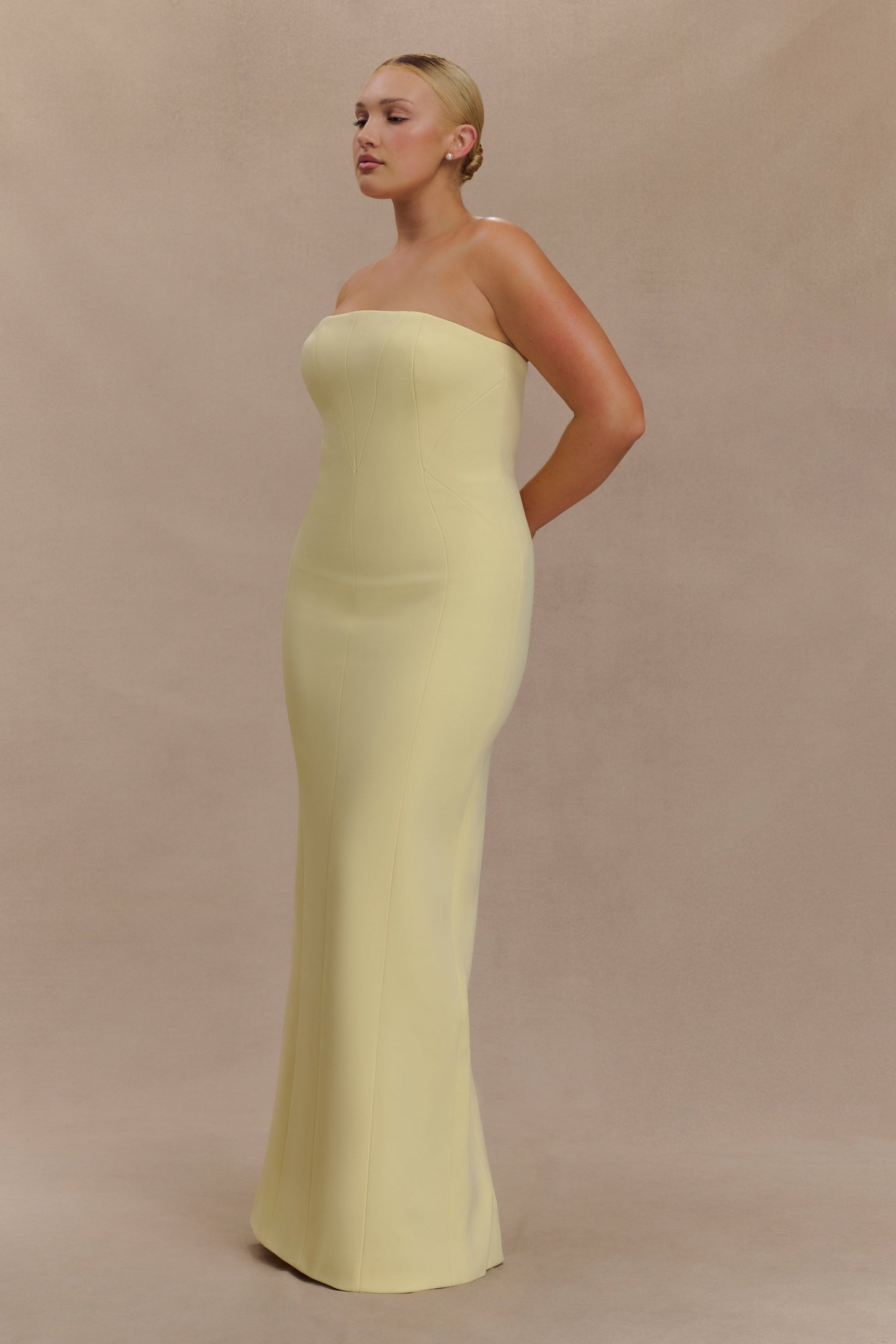 Robe Maxi Kalila en Crêpe Sans Bretelles - Citron