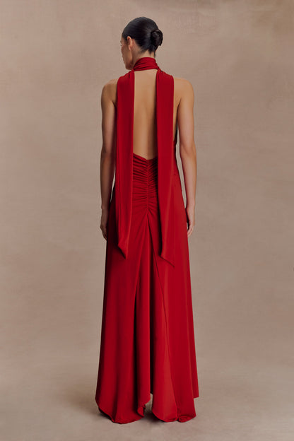 Juliette Robe Maxi Étroite avec Écharpe - Rubis