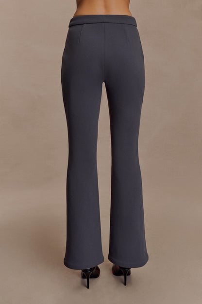 Pantalon Marion, coupe ajustée et évasée - Gris anthracite