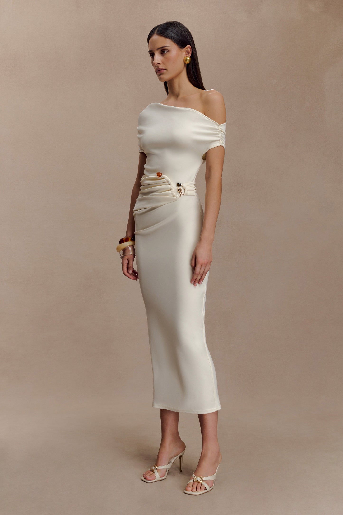 Robe midi en jersey scuba Kendra avec accessoires - Ivoire