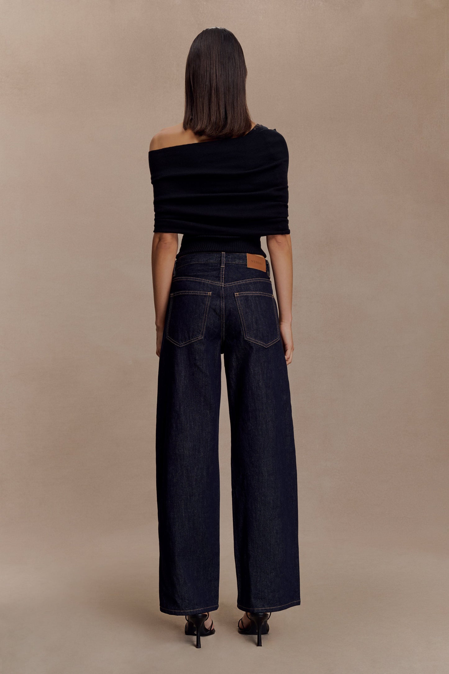 Top en tricot asymétrique en mélange de cachemire Sierra - Noir