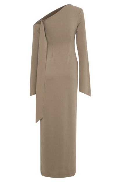 Robe Maxi Nicola à une épaule en crêpe - Marron clair