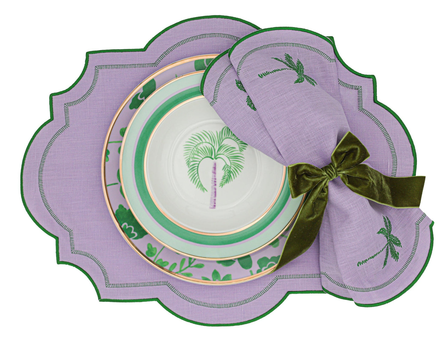 Assiette plate en porcelaine Bernadette Leaf lilas et verte avec bord doré peint à la main (lot de 4)