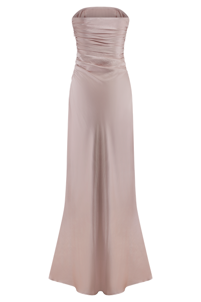 Robe longue satinée sans bretelles Cedar - Rose clair
