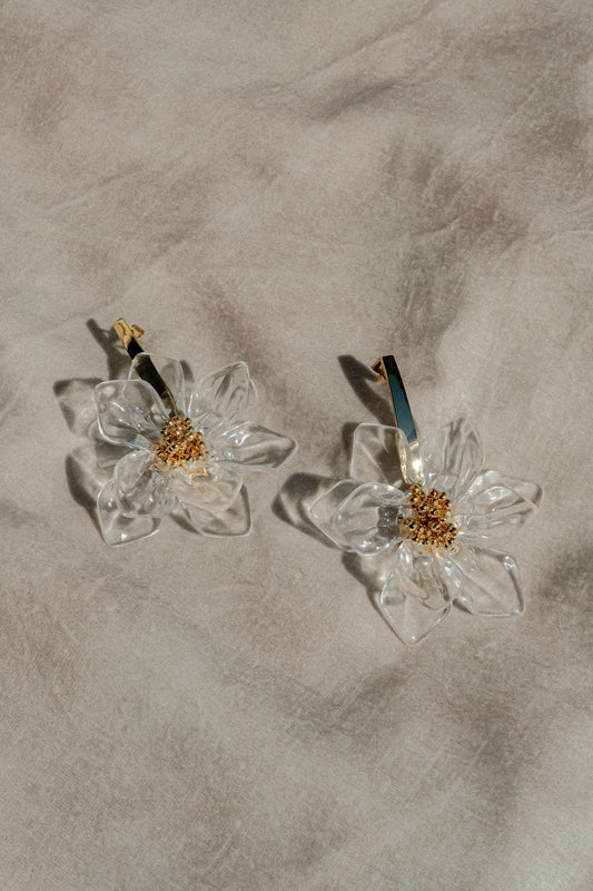 Boucles d'oreilles en forme de fleur en acrylique Naomi - Or