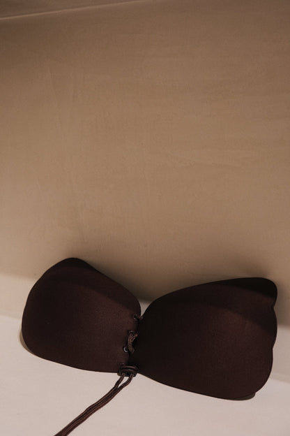Stick It! Soutien-gorge adhésif sans bretelles - Marron