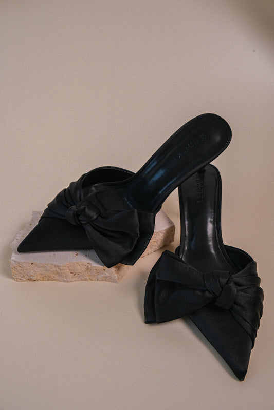 Elena, talons satinés à nœud et bout pointu - Noir