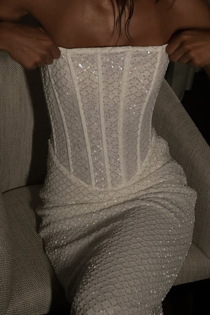 Robe Maxi Gemma sans bretelles à paillettes - Blanche