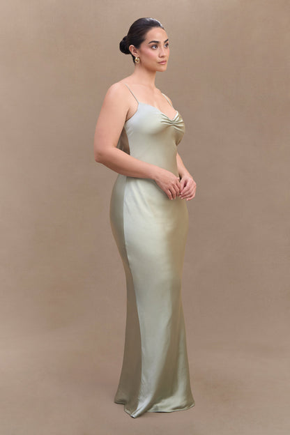 Robe longue satinée à col en cœur Lilly - SAGE