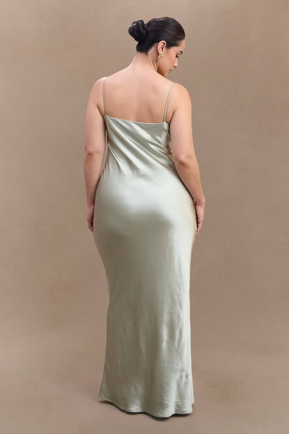 Robe longue satinée à col en cœur Lilly - SAGE