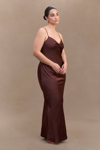 Robe Maxi Satin Lilly Sweetheart - Chocolat Noir