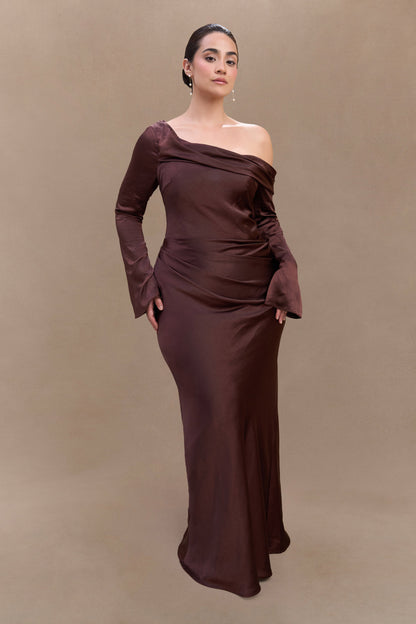 Iris Robe Maxi Satin à Manches Longues - Chocolat Noir