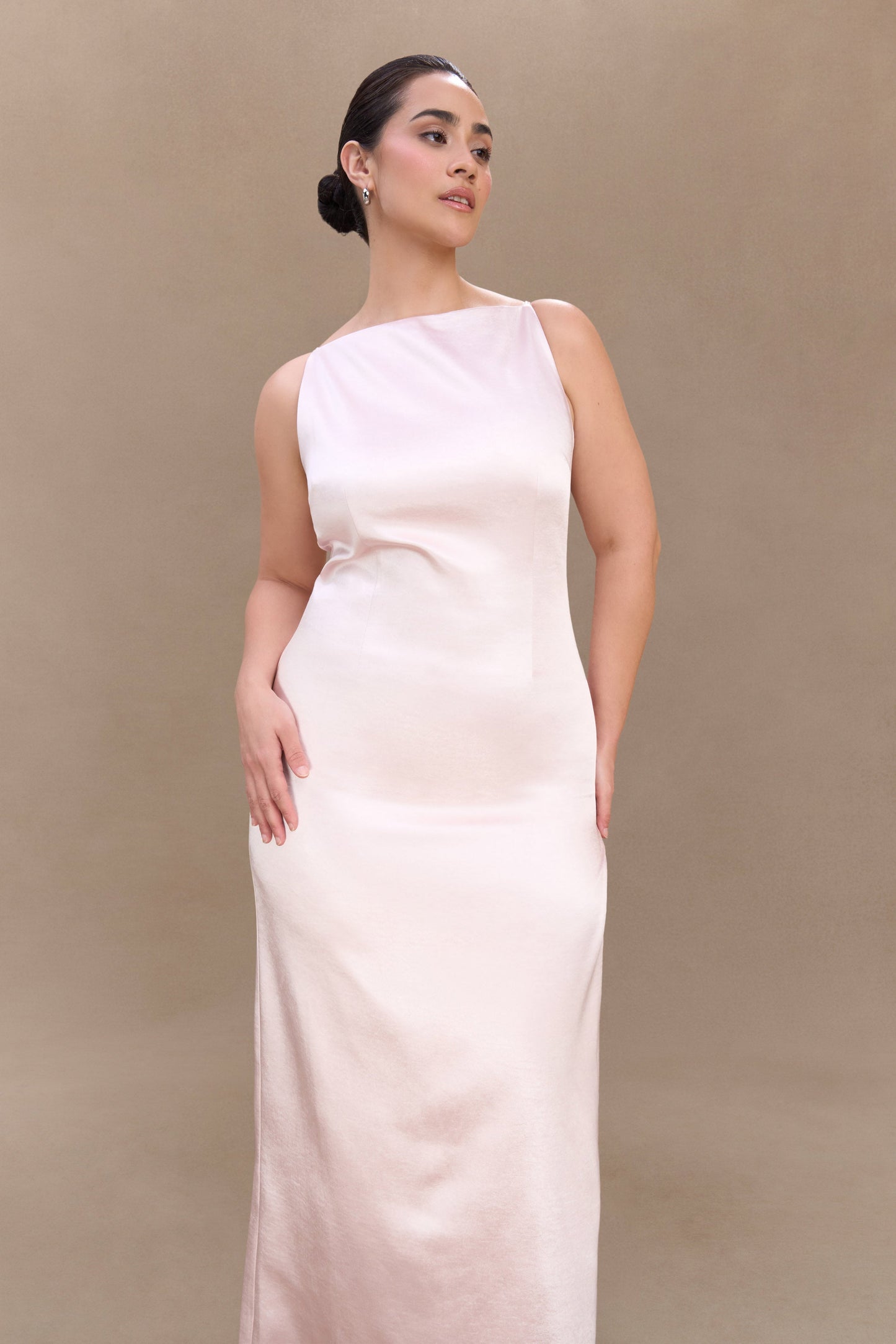 Violet Robe Maxi en Satin Sans Manches - Rose Poudré