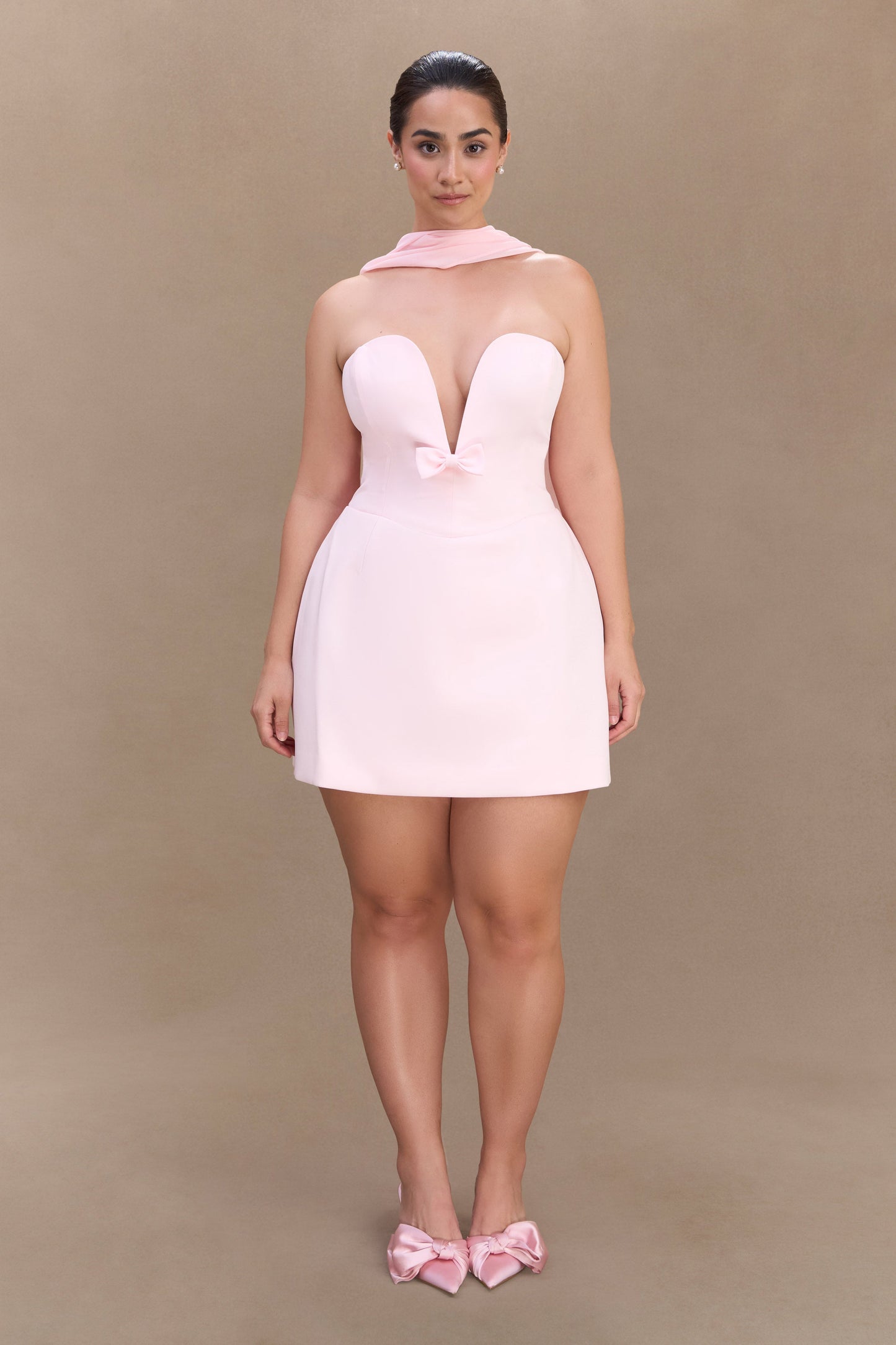 Mini-robe tailleur sans bretelles Orellia - Rose tendre