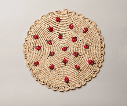 Set de table rond en raphia crocheté à la main avec motif fraise dispersée